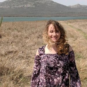 Meet your Posher, Meagan